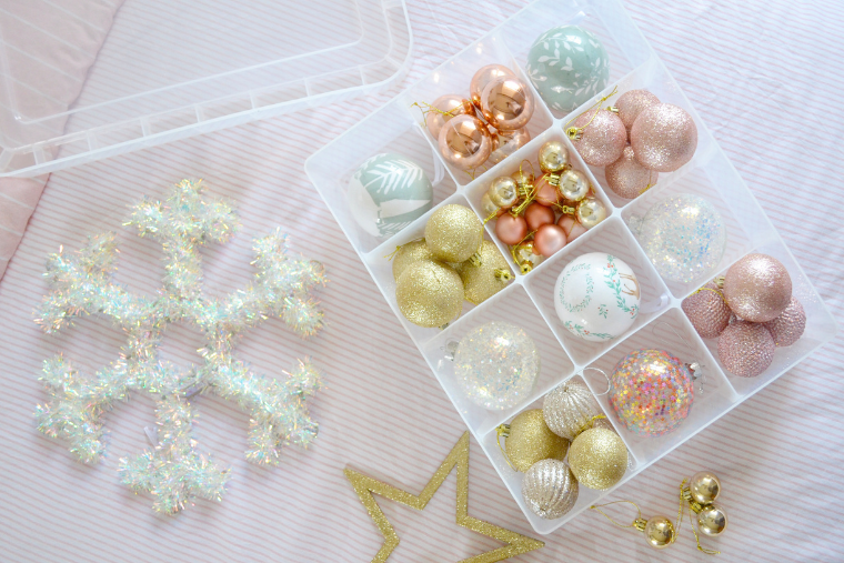 Decluttering Round Christmas